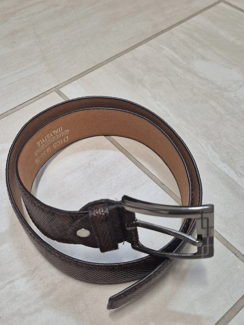 Classic Women's Brown Textured Leather Belt with Polished Buckle